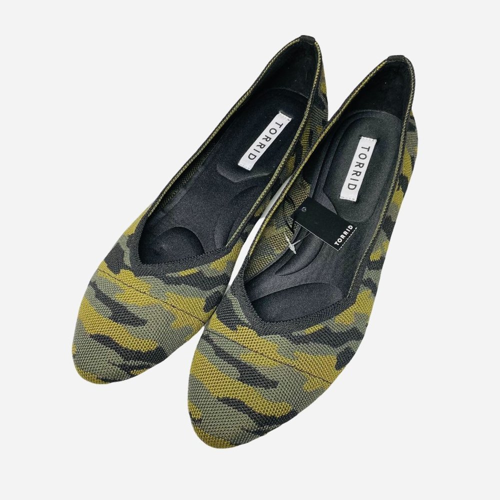 TORRID Size 8 9 10 WW Stretch Knit Camo Flats Loafers Comfort Shoes Extra Wide